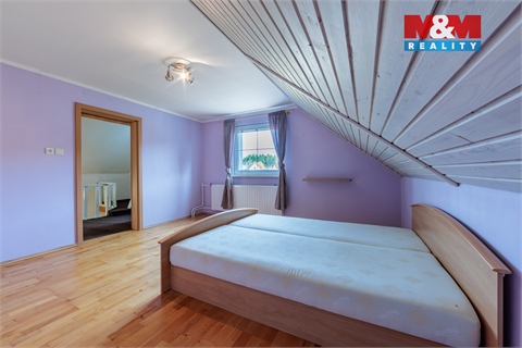 Prodej rodinného domu, 200 m² - 4