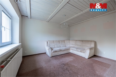 Prodej rodinného domu, 200 m² 16