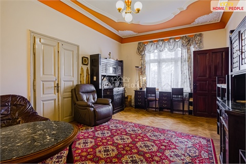 Prodej rodinného domu, 700 m² - 8