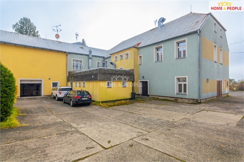 Prodej rodinného domu, 700 m² - 18