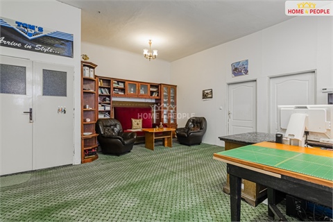 Prodej rodinného domu, 700 m² 14