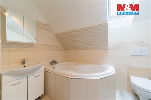 Prodej bytu 3kk, 109 m² 16