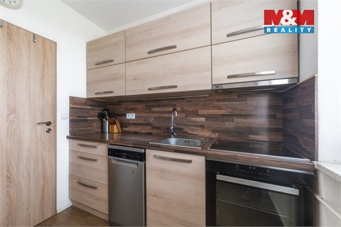 Prodej bytu 3+1, 84 m² 8