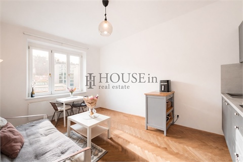 Prodej bytu 2kk, 43 m² 2