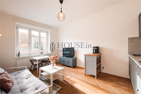 Prodej bytu 2kk, 43 m² 0