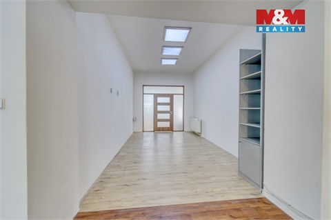 Pronájem obchodních prostor, 135 m² 12