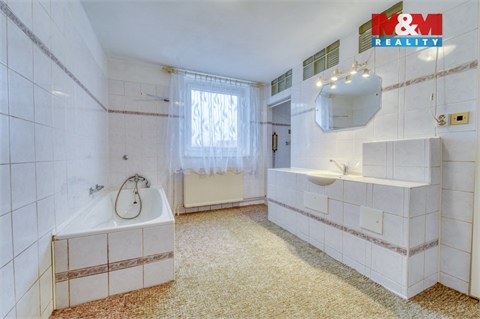 Prodej rodinného domu, 164 m² - 8