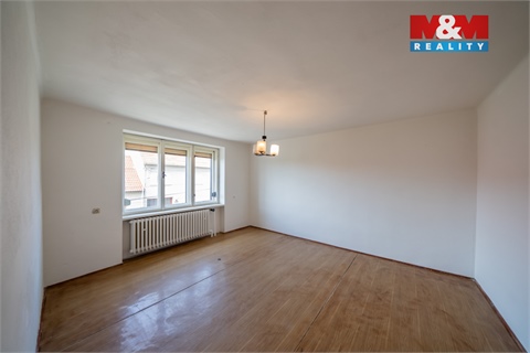 Prodej rodinného domu, 142 m² - 6