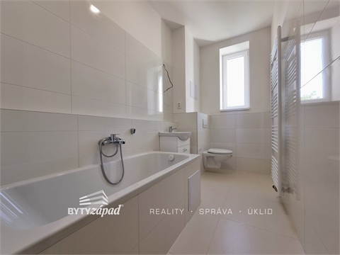 Pronájem bytu 1kk, 31 m² - 6