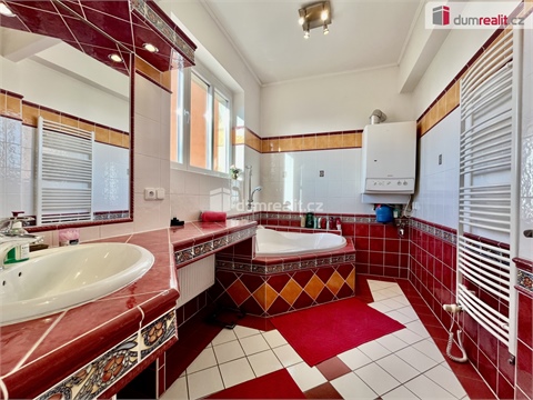 Prodej bytu 2+1, 82 m² - 6