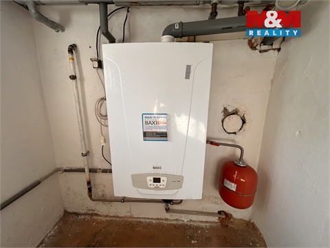 Prodej rodinného domu, 200 m² - 18