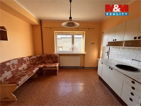 Prodej rodinného domu, 200 m² - 4