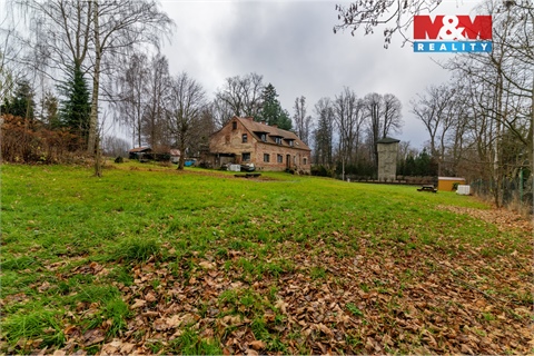 Prodej stavebního pozemku, 1 355 m² 2