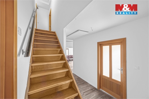 Prodej rodinného domu, 260 m² 20