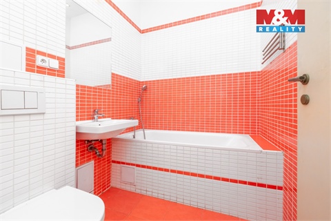 Prodej bytu 2kk, 60 m² 2