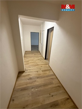 Pronájem bytu 1+1, 46 m² - 8