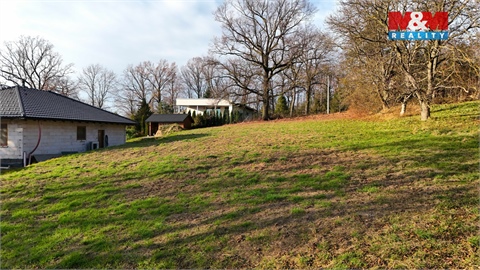 Prodej stavebního pozemku, 1 077 m² 4