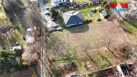 Prodej stavebního pozemku, 1 077 m² 2