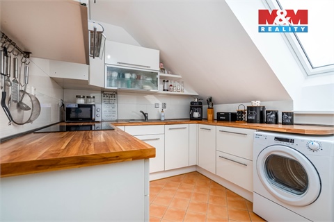 Prodej bytu 2+1, 57 m² - 0