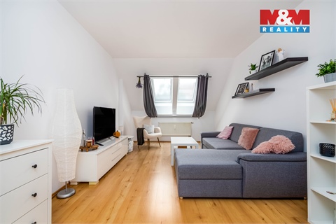 Prodej bytu 2+1, 57 m² - 0