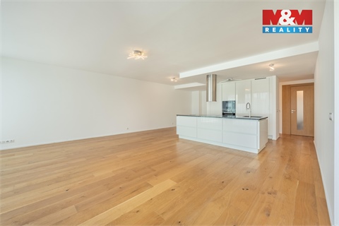 Prodej rodinného domu, 279 m² - 10