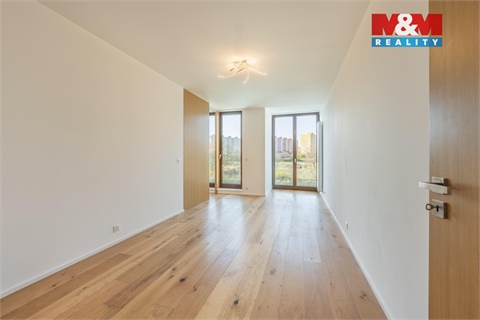 Prodej rodinného domu, 279 m² - 16