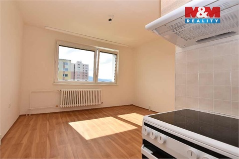 Pronájem bytu 1kk, 27 m² - 0