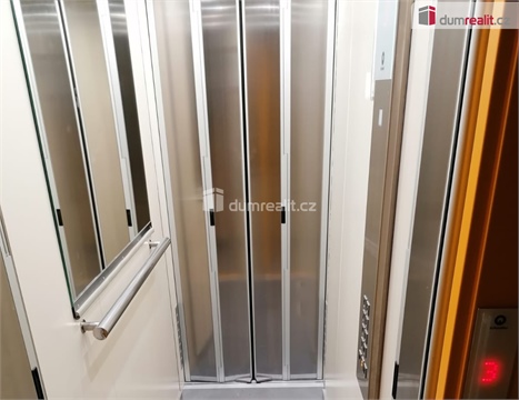 Pronájem bytu 1kk, 26 m² - 6