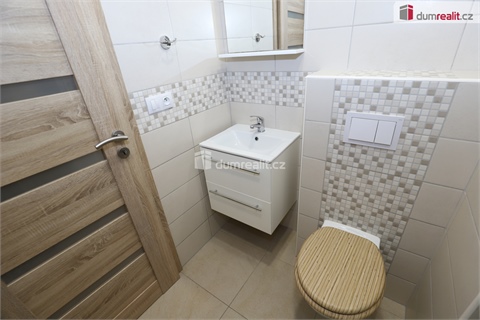 Pronájem bytu 1kk, 26 m² - 18