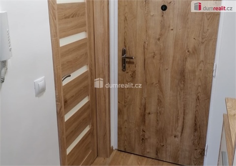 Pronájem bytu 1kk, 26 m² - 2