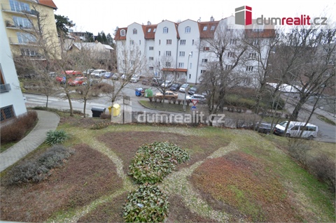 Pronájem bytu 1kk, 52 m² - 12