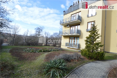 Pronájem bytu 1kk, 52 m² 14