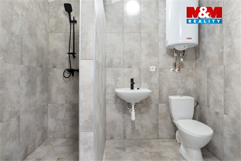 Prodej rodinného domu, 56 m² - 14