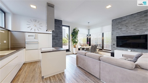 Prodej bytu 3kk, 102 m² - 0