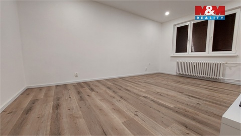 Pronájem bytu 1+1, 36 m² 2