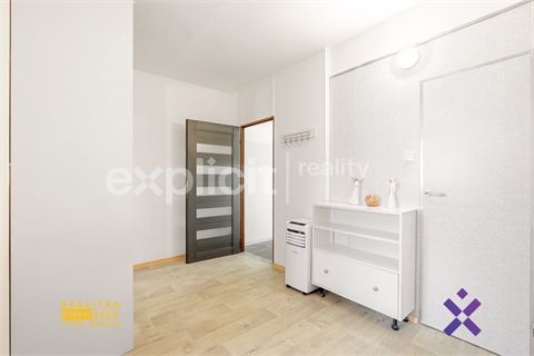 Prodej bytu 2+1, 57 m² 14