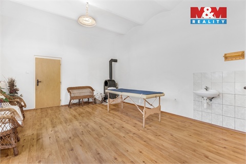 Prodej obchodních prostor, 48 m² - 2