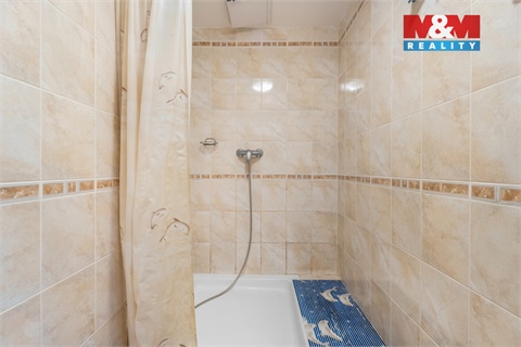 Prodej obchodních prostor, 48 m² 6