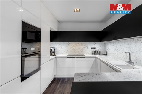 Prodej rodinného domu, 105 m² 2