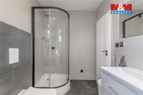 Prodej rodinného domu, 105 m² 10