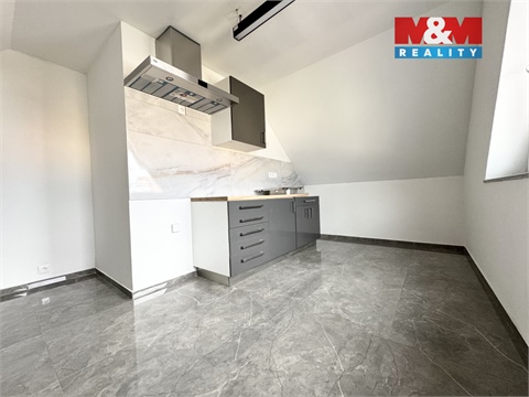 Pronájem bytu 2+1, 76 m² - 0