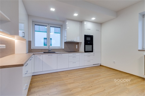 Pronájem bytu 2kk, 60 m² - 2