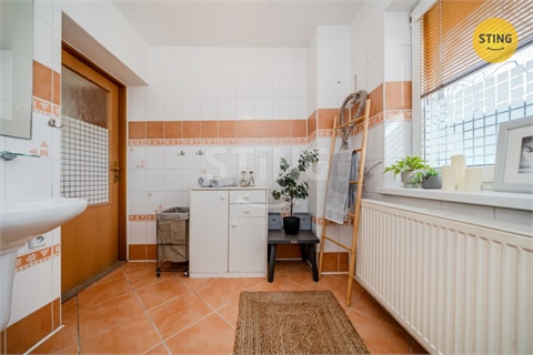 Prodej rodinného domu, 153 m² - 10