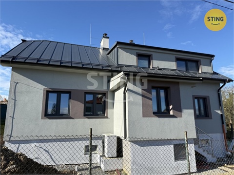 Pronájem bytu 3kk, 102 m² 0