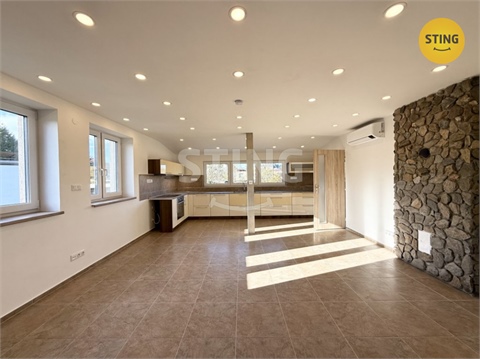 Pronájem bytu 3kk, 102 m² - 6