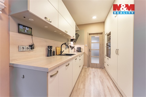 Prodej bytu 3+1, 73 m² - 2