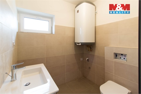 Prodej rodinného domu, 103 m² 14