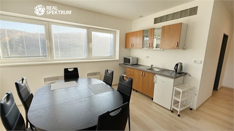 Pronájem kanceláře, 67 m² 0