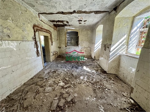 Prodej rodinného domu, 300 m² - 8