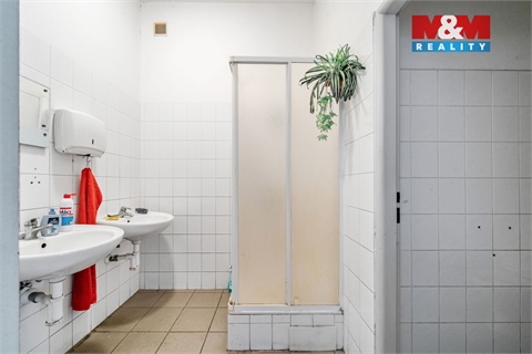 Prodej výrobního objektu, 938 m² - 10